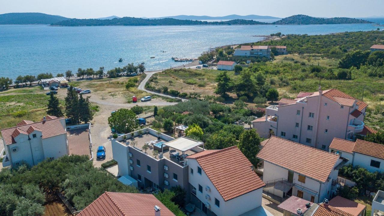 Apartments Luka 보디체 외부 사진